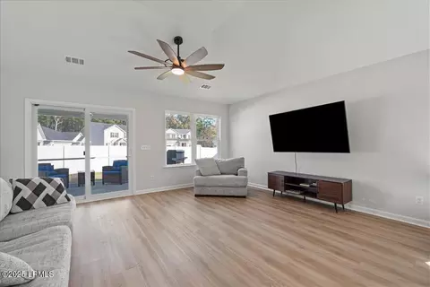 27 Anthem Dr, Bluffton, SC 29910 photo 10