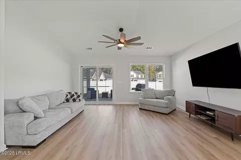 27 Anthem Dr, Bluffton, SC 29910 photo 9