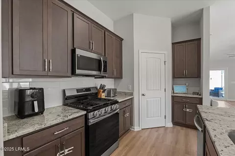 27 Anthem Dr, Bluffton, SC 29910 photo 7