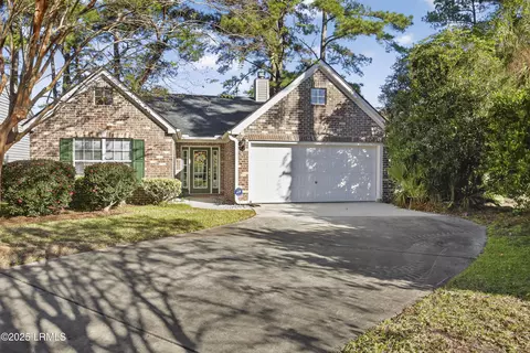 29 Hawthorne Ct, Bluffton, SC 29910