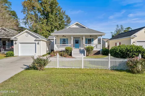 78 White Pond Blvd, Beaufort, SC 29902