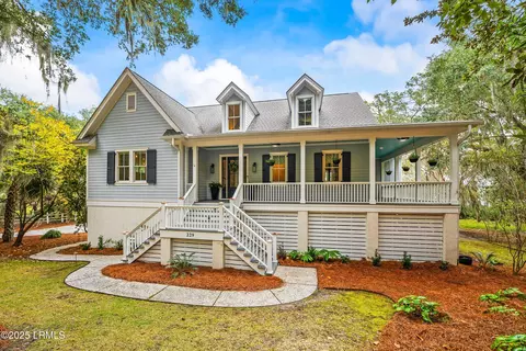 229 De La Gaye Pt, Beaufort, SC 29902