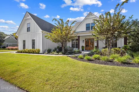 1324 Rowland Dr, Saint Helena Island, SC 29920
