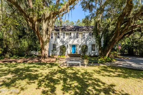 2507 Fripp St, Beaufort, SC 29902
