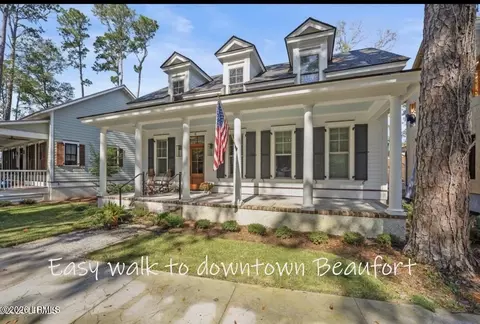6 Harborview Cir, Beaufort, SC 29907