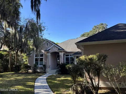 25 Sugar Mill Dr, Okatie, SC 29909