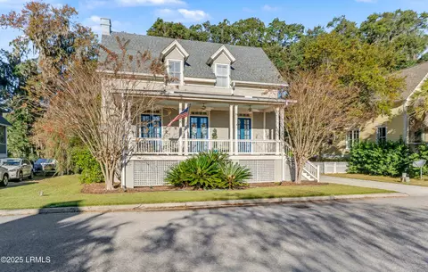 79 Bostick Cir, Beaufort, SC 29902