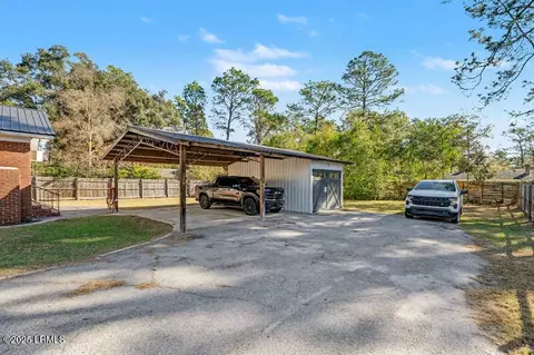 Exterior - 411 Willard St, Hampton, SC 29924 photo 9 of 10