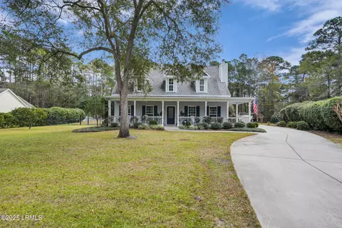 56 Wade Hampton Dr, Beaufort, SC 29907