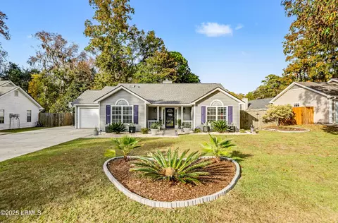 18 Ardmore Ave, Beaufort, SC 29907
