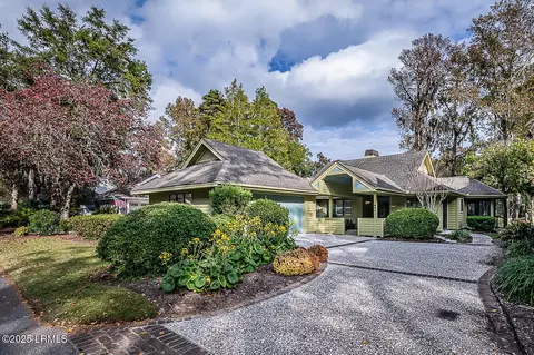 631 S Reeve Rd, Saint Helena Island, SC 29920