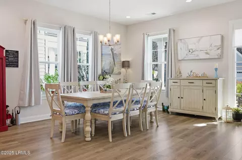 Dining - 19 Anchor Bnd, Bluffton, SC 29910 photo 1 of 5