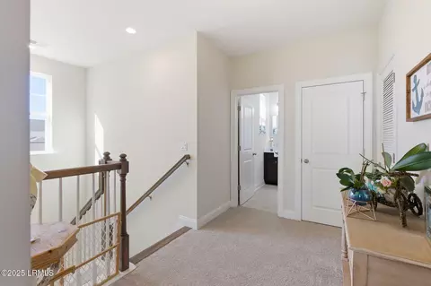 Entry Way - 19 Anchor Bnd, Bluffton, SC 29910 photo 7 of 7