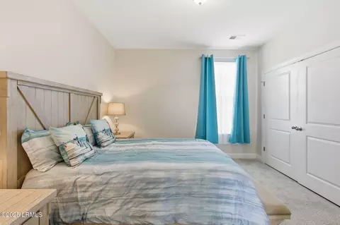 Bedroom - 19 Anchor Bnd, Bluffton, SC 29910 photo 5 of 9