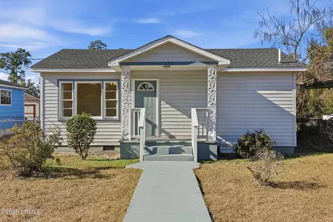 111 Carver St, Walterboro, SC 29488