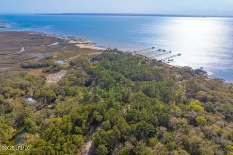 12 Vista Blvd W, Saint Helena Island, SC 29920