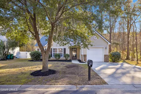 125 Holly Ridge Dr, Bluffton, SC 29910