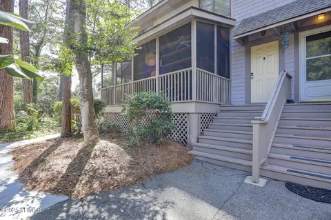 14 Three Mast Ln, Hilton Head Island, SC 29928