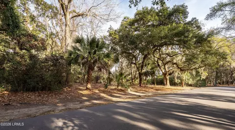 32 Winding Oak Dr, Okatie, SC 29909