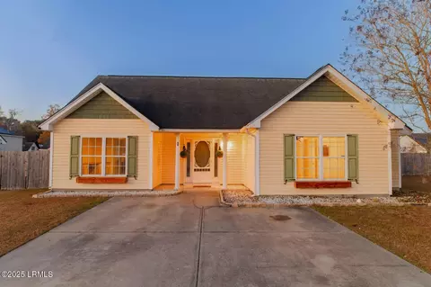30 Mint Farm Dr, Beaufort, SC 29906