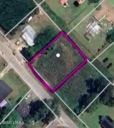 132 Live Oak St, Varnville, SC 29944