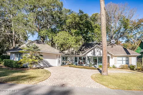 405 Bb Sams Dr, Saint Helena Island, SC 29920