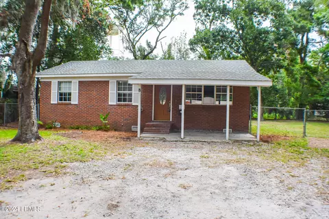 8 Red Oak Dr, Beaufort, SC 29907