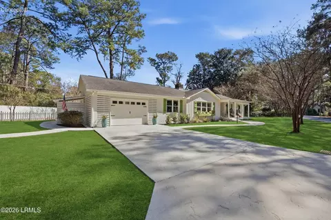 100 N Hermitage Rd, Beaufort, SC 29902