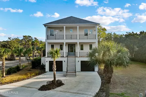 15 Shear Water Dr, Hilton Head Island, SC 29926