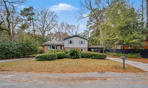 806 Elizabeth Ln, Beaufort, SC 29902