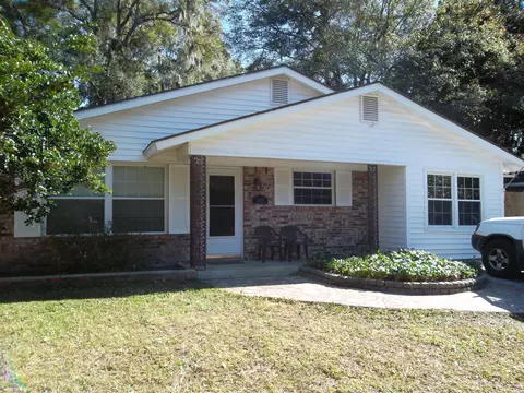 3010 Cypress St, Beaufort, SC 29906