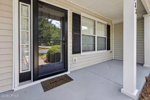 Exterior - 333 Campus Ln, Bluffton, SC 29909 photo 2 of 4