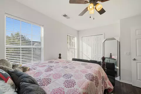 Bedroom - 333 Campus Ln, Bluffton, SC 29909 photo 2 of 3