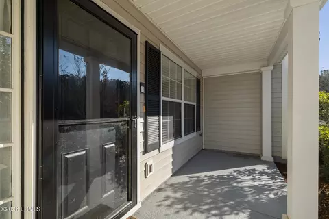 Exterior - 333 Campus Ln, Bluffton, SC 29909 photo 3 of 8