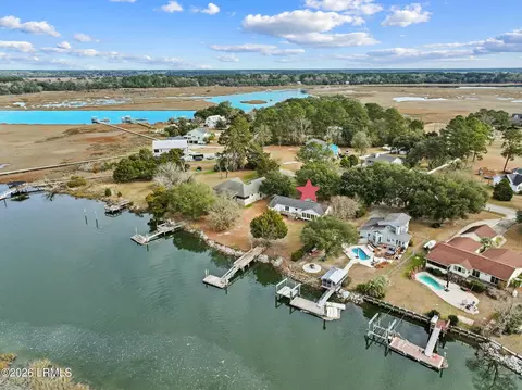 1820 Carolina Ave, Beaufort, SC 29906