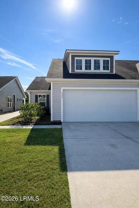 137 Dormitory Rd, Okatie, SC 29909