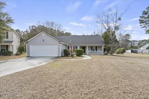 4 Wellington Ct, Bluffton, SC 29910