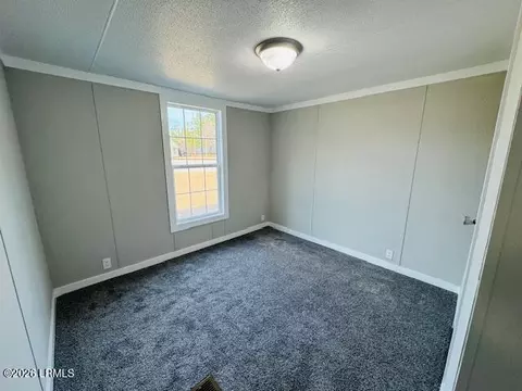 105 Lightsey St, Hampton, SC 29924 photo 9