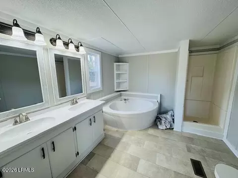 105 Lightsey St, Hampton, SC 29924 photo 3