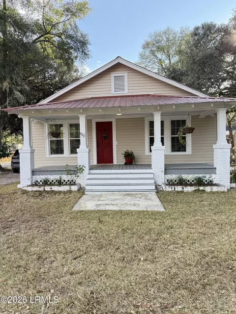402 2nd Ave, Ridgeland, SC 29936