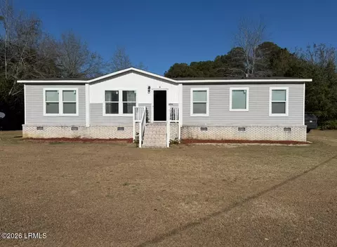 6204 Badham Dr, Reevesville, SC 29471