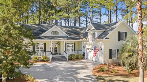25 Reeve Ct, Saint Helena Island, SC 29920
