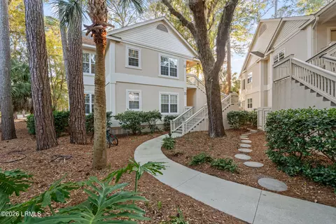 1 Gloucester Rd #M1, Hilton Head Island, SC 29928
