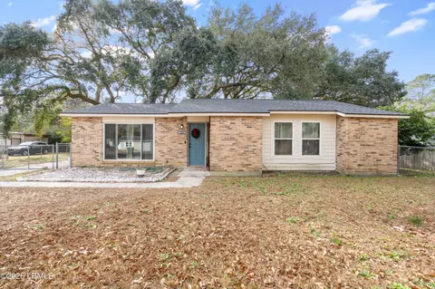 5618 Frederick Dr, Beaufort, SC 29906