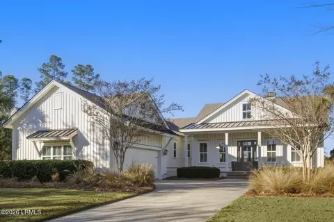 136 Flatwater Dr, Bluffton, SC 29910