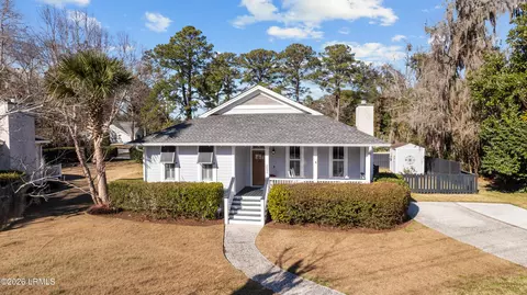 2605 Depot Rd, Beaufort, SC 29902