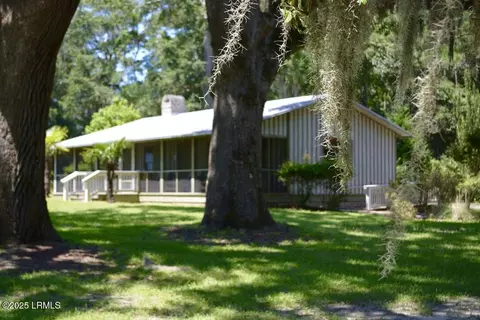 73 Tomotley Barony Rd, Seabrook, SC 29940 photo 6