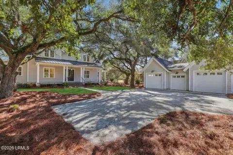 7 Greeters Ln, Okatie, SC 29909