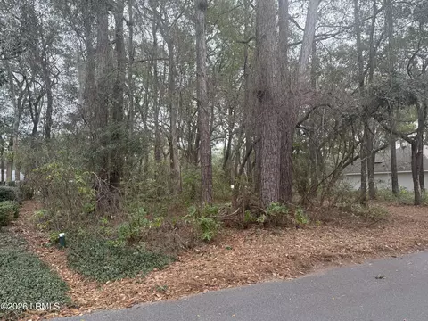 339 Westbrook Rd, Saint Helena Island, SC 29920