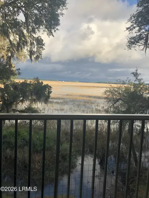 2201 Boundary St #203, Beaufort, SC 29902